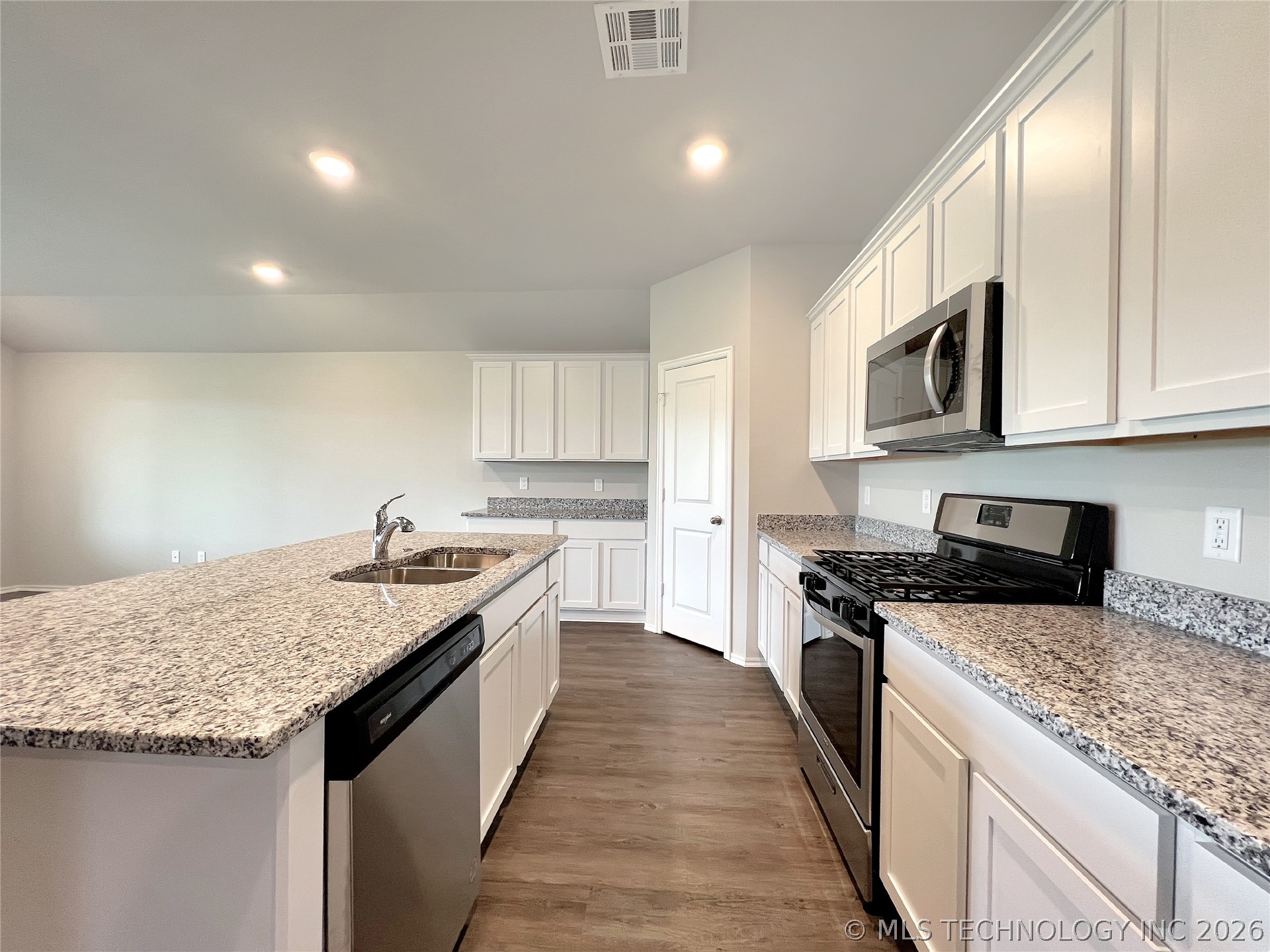 20 Stonegate Drive Pryor OK 74361