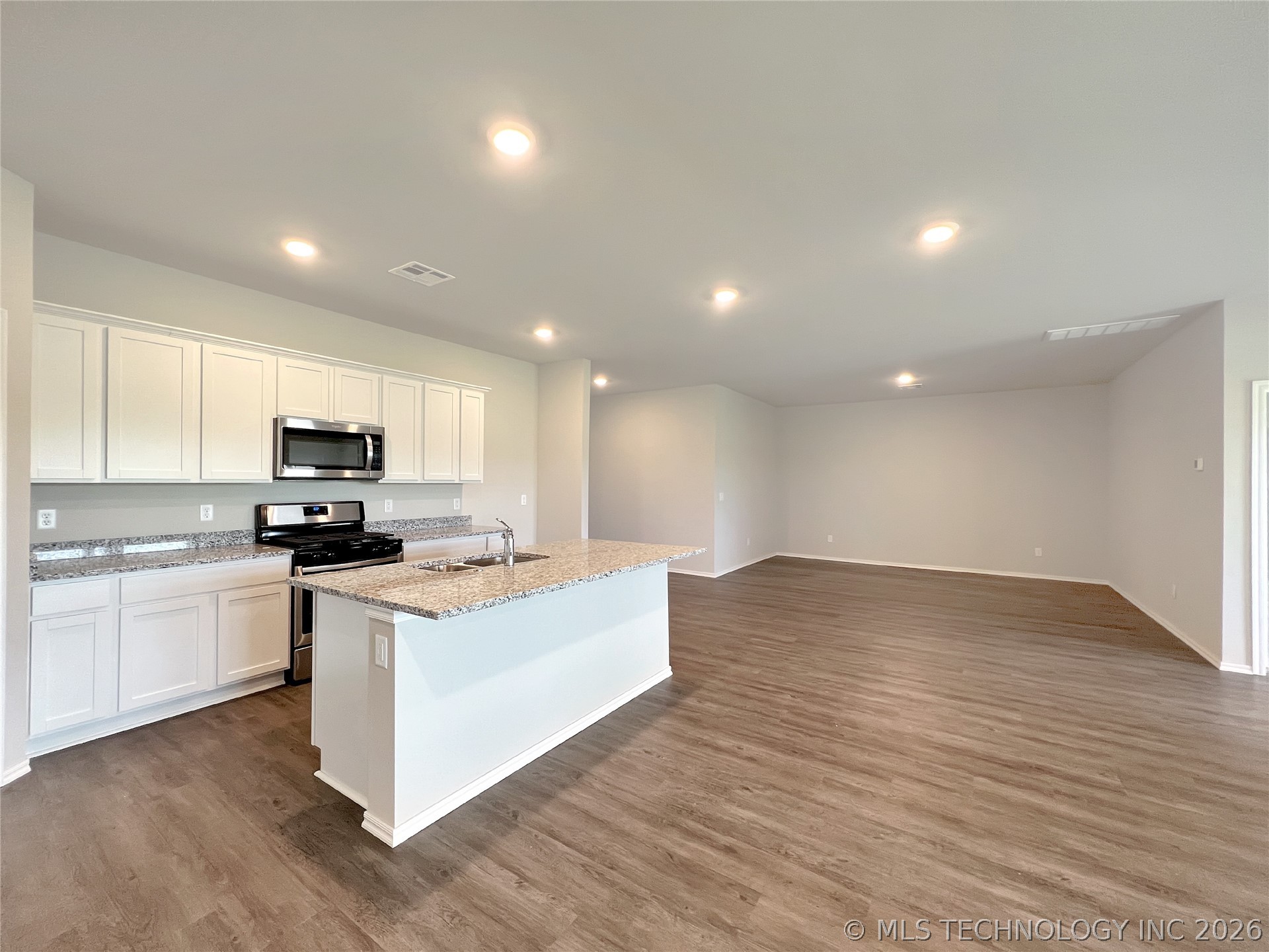 20 Stonegate Drive Pryor OK 74361