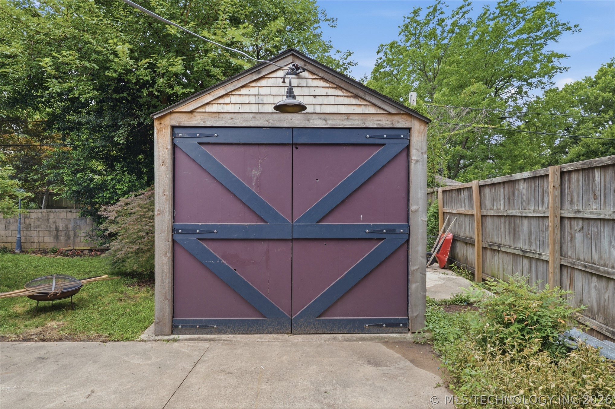 3172 S Woodward Boulevard Tulsa OK 74105