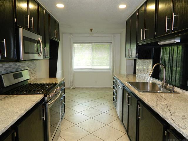 1416 Lariat Drive Bartlesville OK 74006