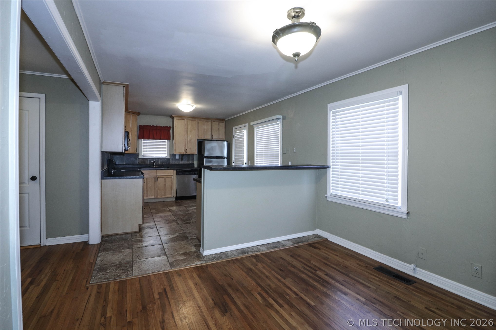 4227 S Rockford Avenue Tulsa OK 74105