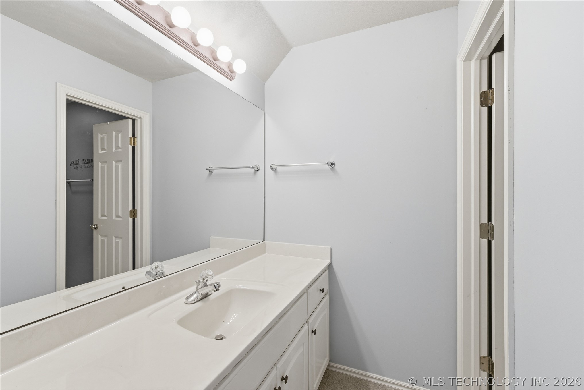9818 E 83rd Place Tulsa OK 74133
