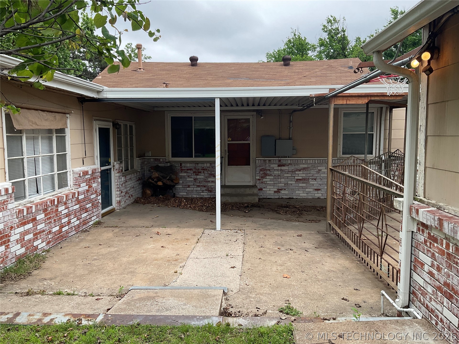 1644 S Knoxville Avenue Tulsa OK 74112
