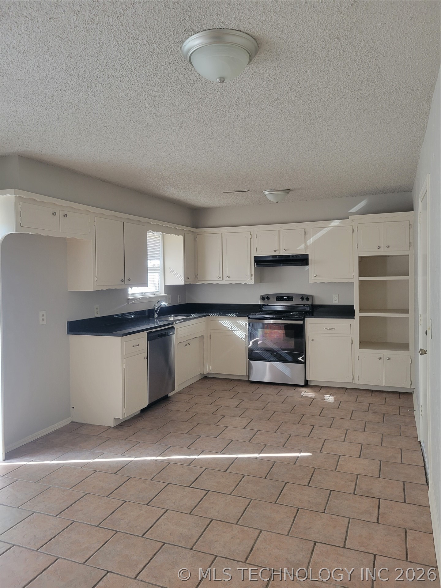 4805 W Charleston Street Broken Arrow OK 74011