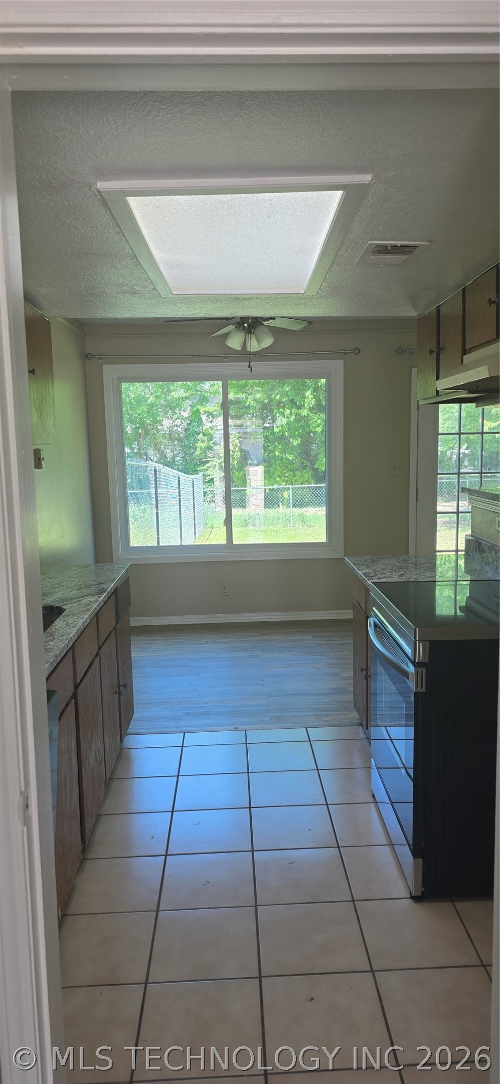1100 W Fulton Street Broken Arrow OK 74012