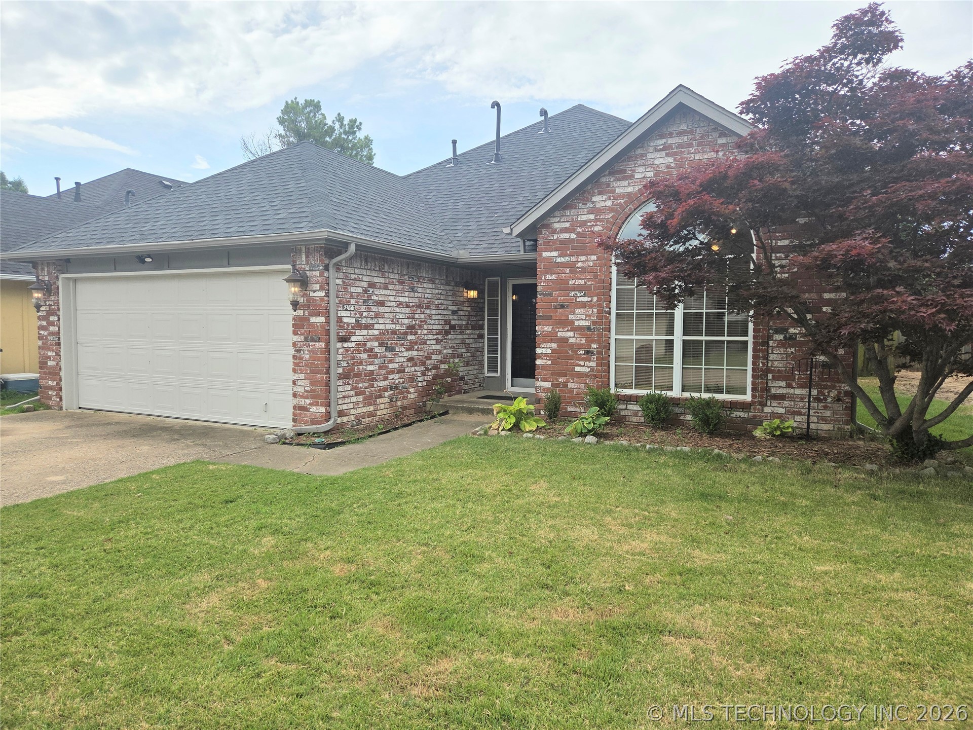 5216 E 90th Street Tulsa OK 74137