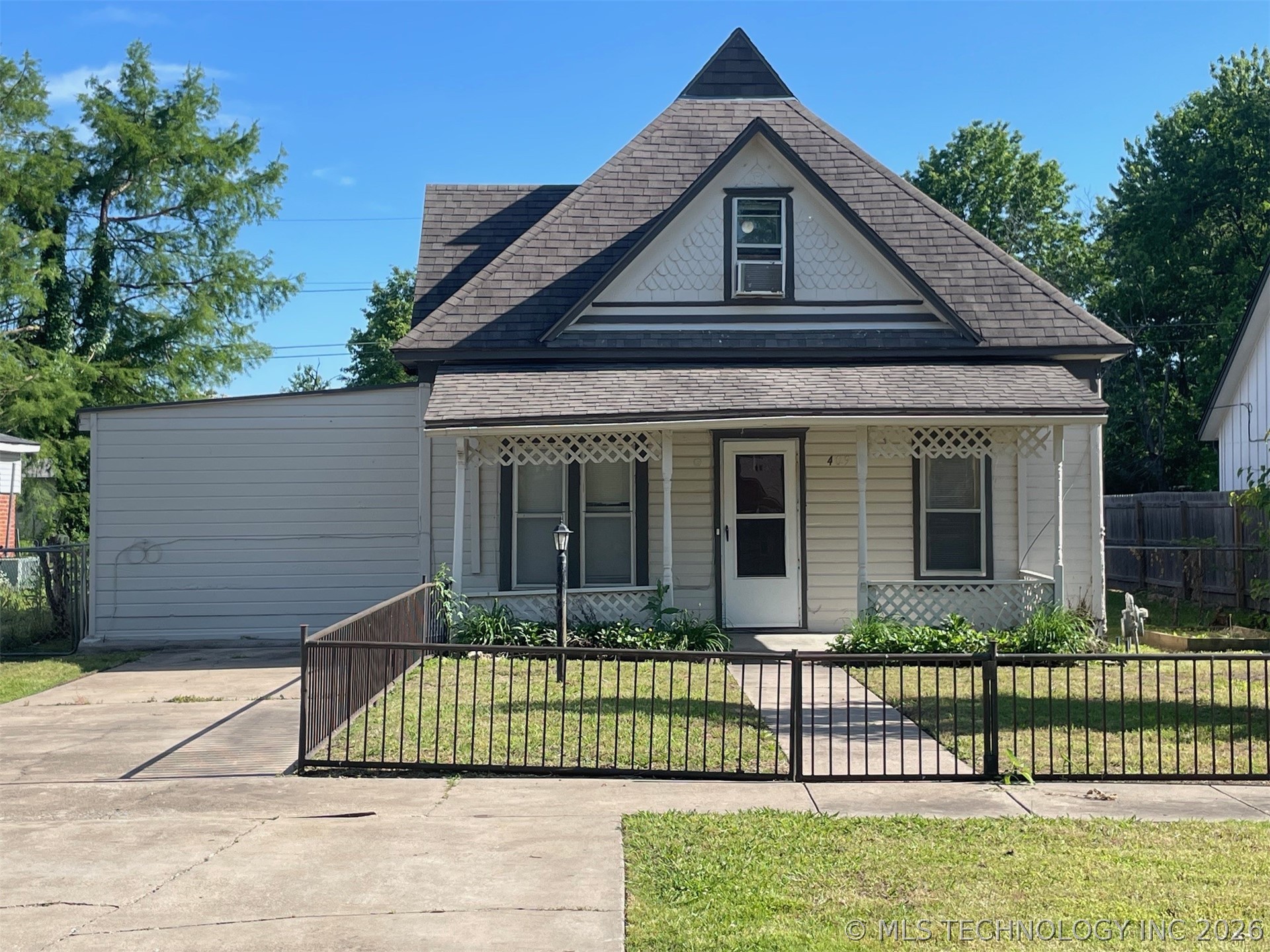 409 W Commercial Street Broken Arrow OK 74012