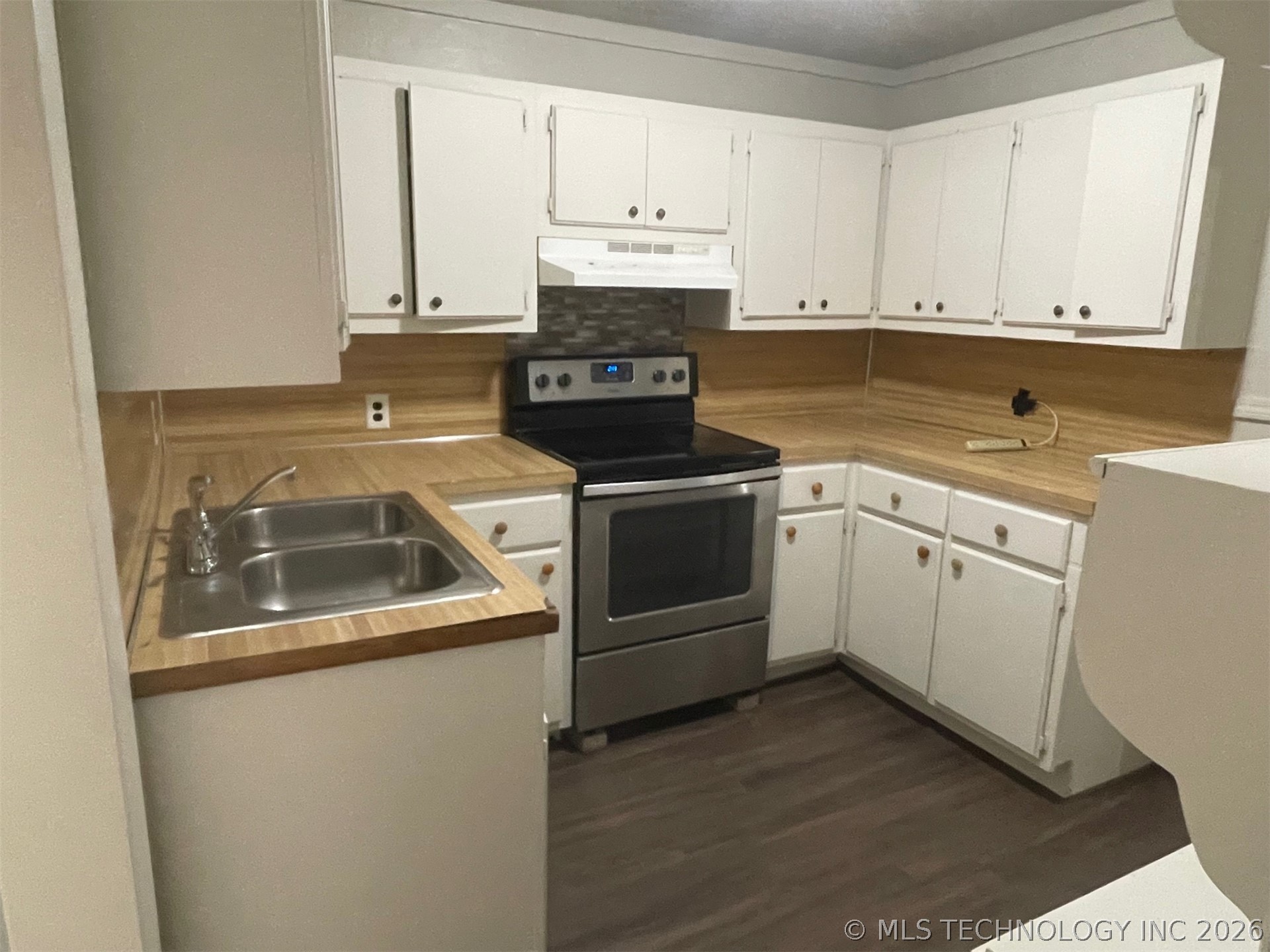 409 W Commercial Street Broken Arrow OK 74012