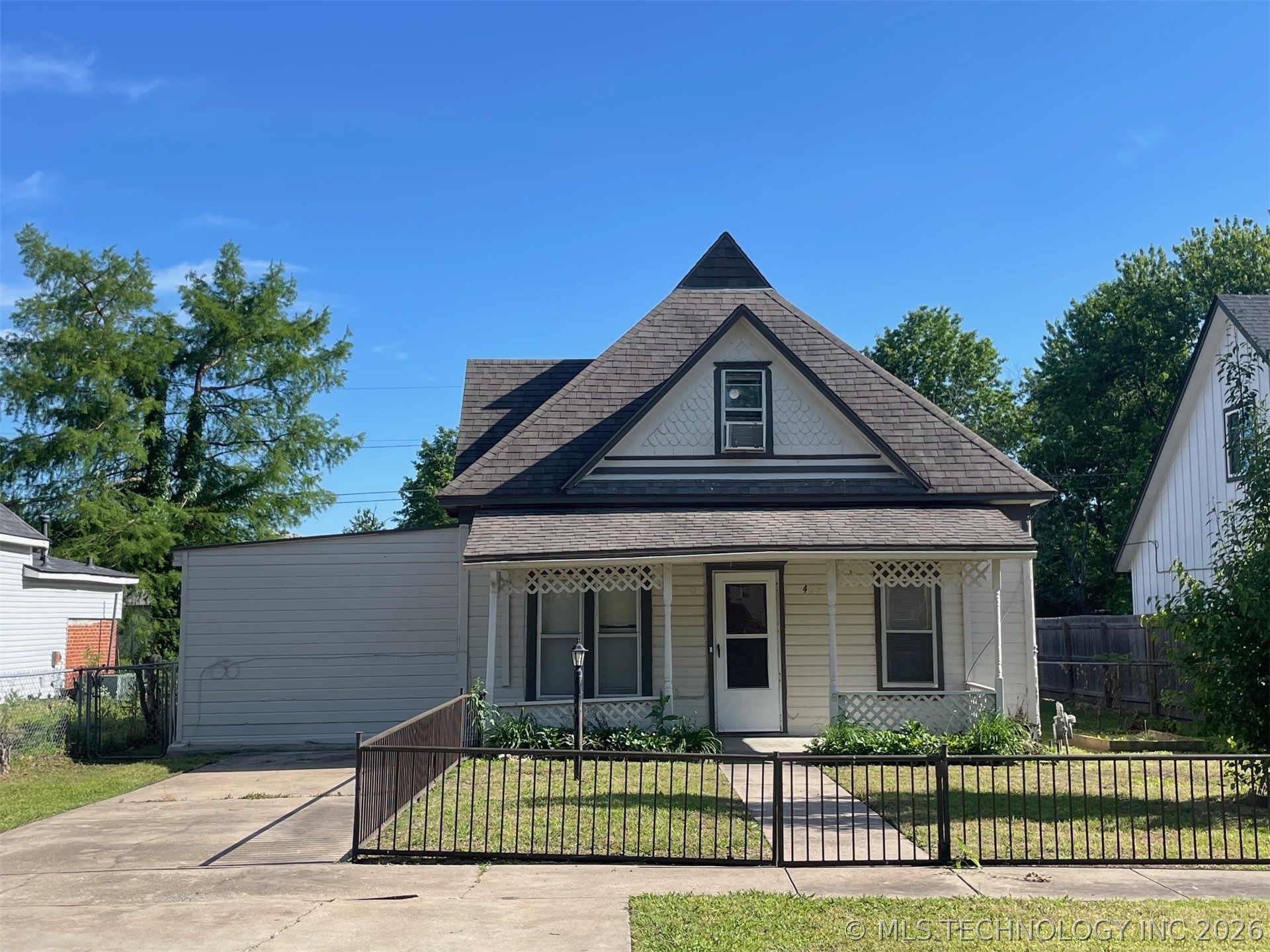 409 W Commercial Street Broken Arrow OK 74012