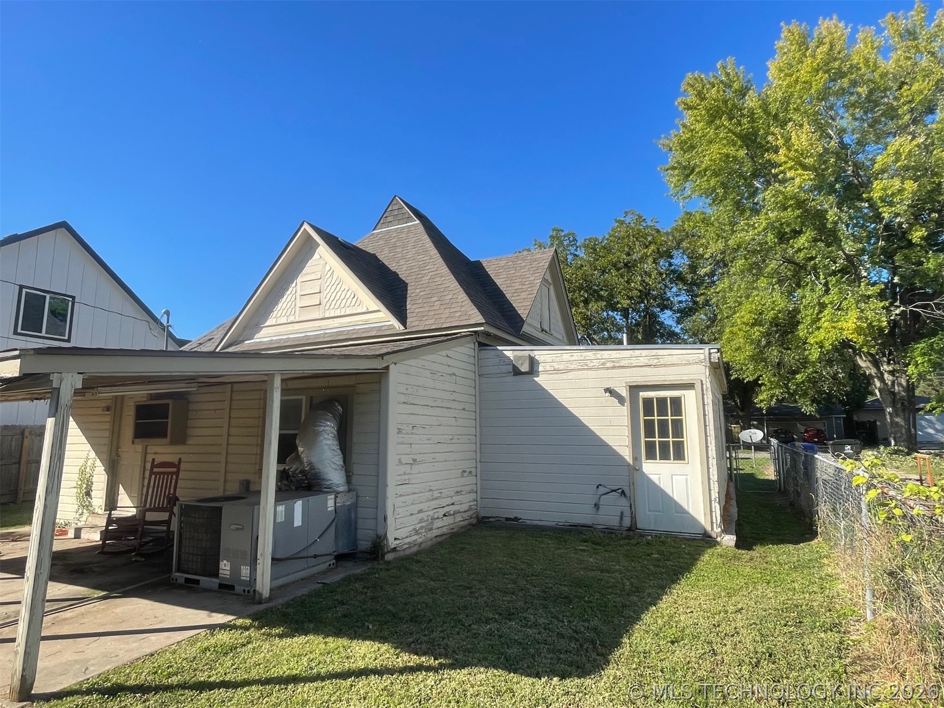 409 W Commercial Street Broken Arrow OK 74012