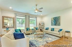 2827 E 103rd Place Tulsa OK 74137