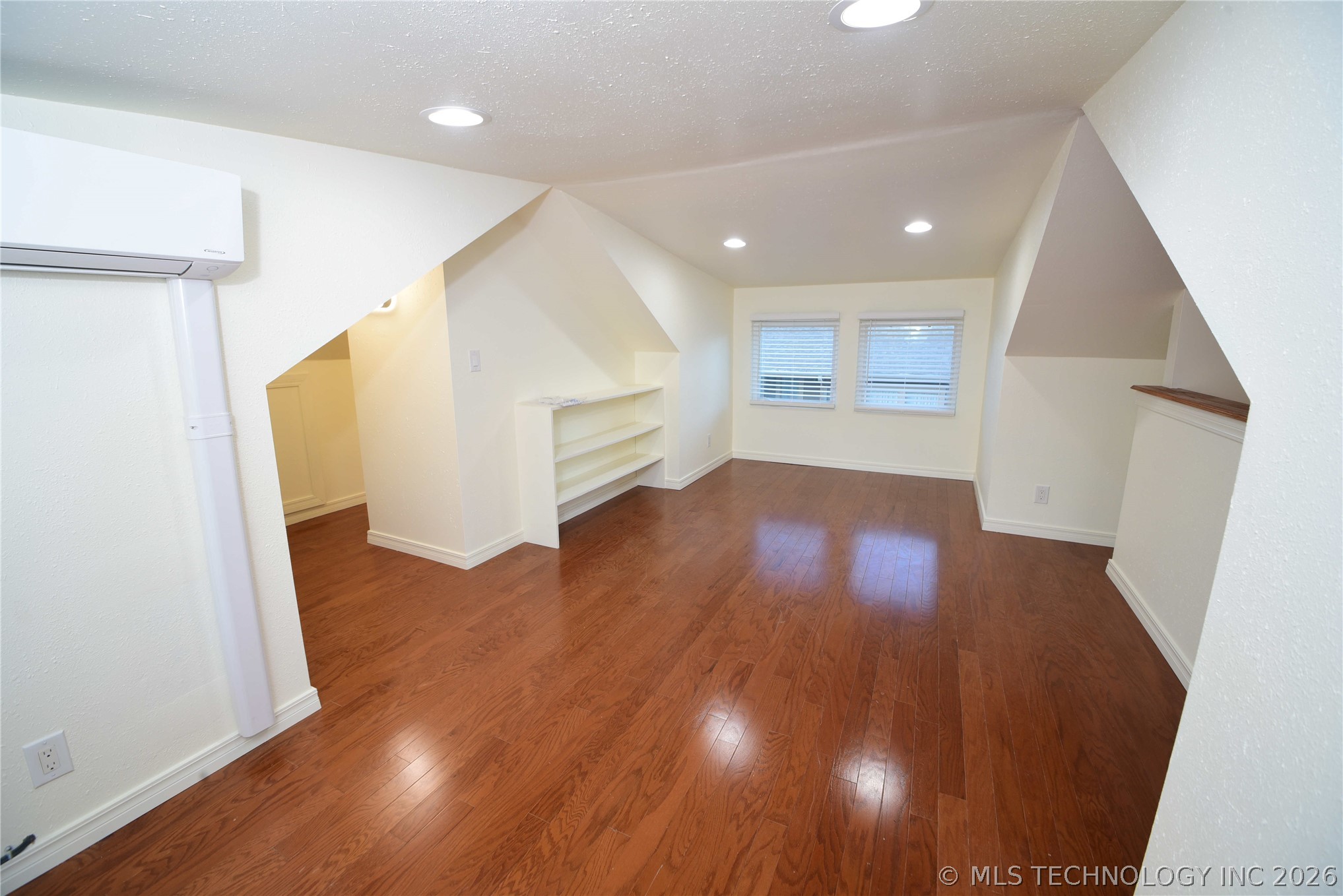1740 S Yorktown Avenue Tulsa OK 74104