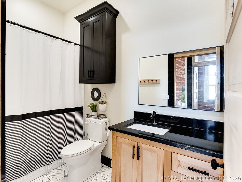 118 W Main Street Ada OK 74820