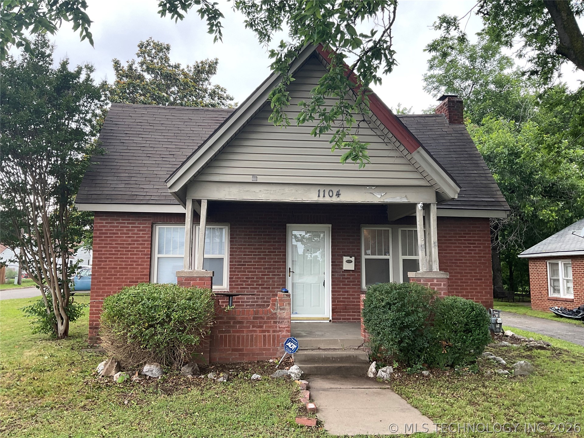 1104 N Gary Place Tulsa OK 74110
