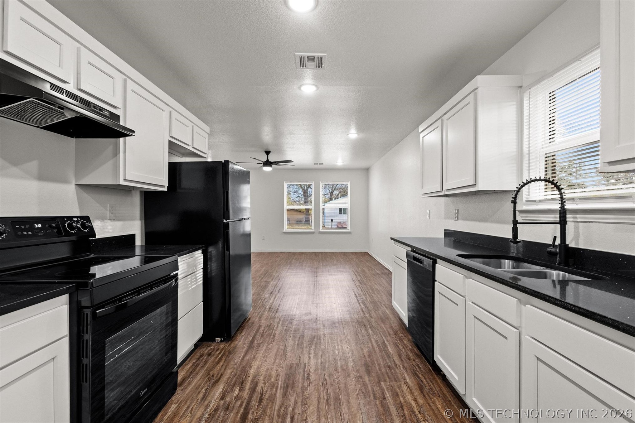 407 E Jones Durant OK 74701