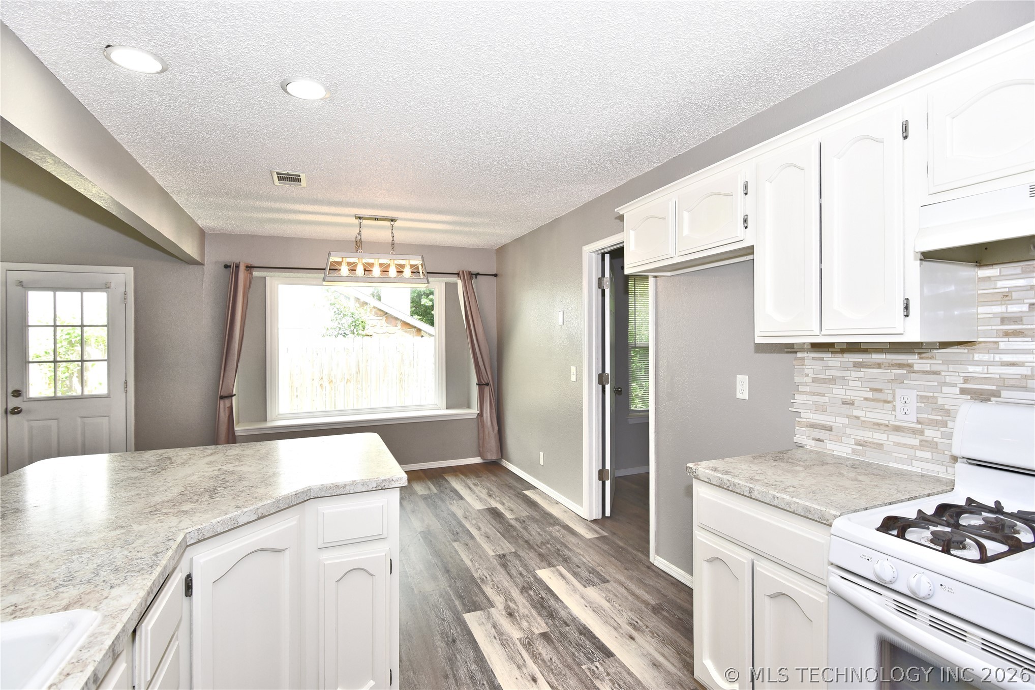 1339 E 138th Place Glenpool OK 74033