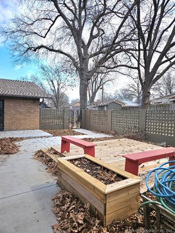 6008 E 56th Place Tulsa OK 74135