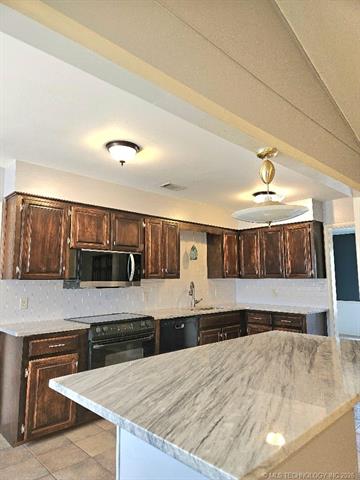 6008 E 56th Place Tulsa OK 74135
