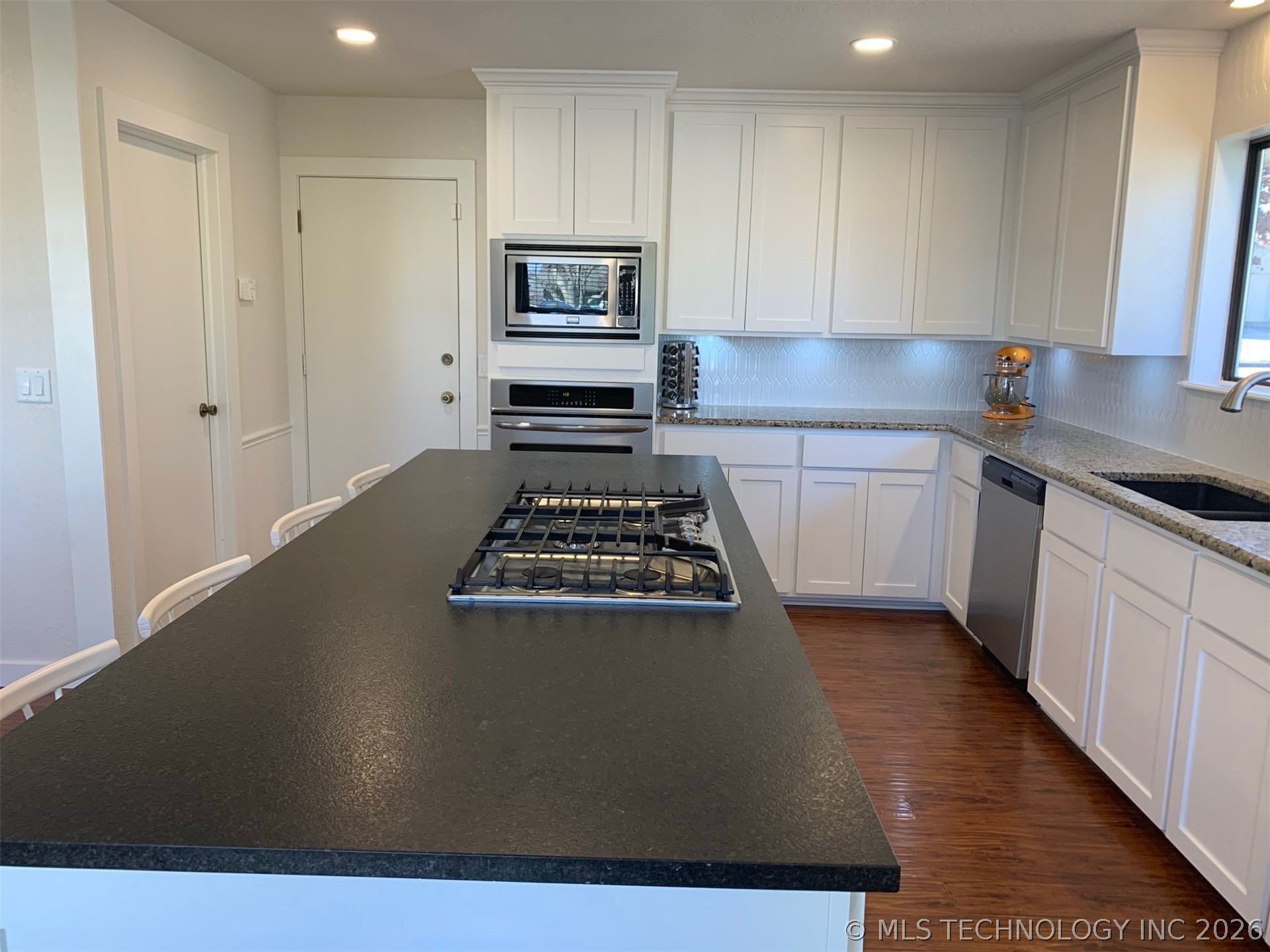 7009 E 99th Street Tulsa OK 74133