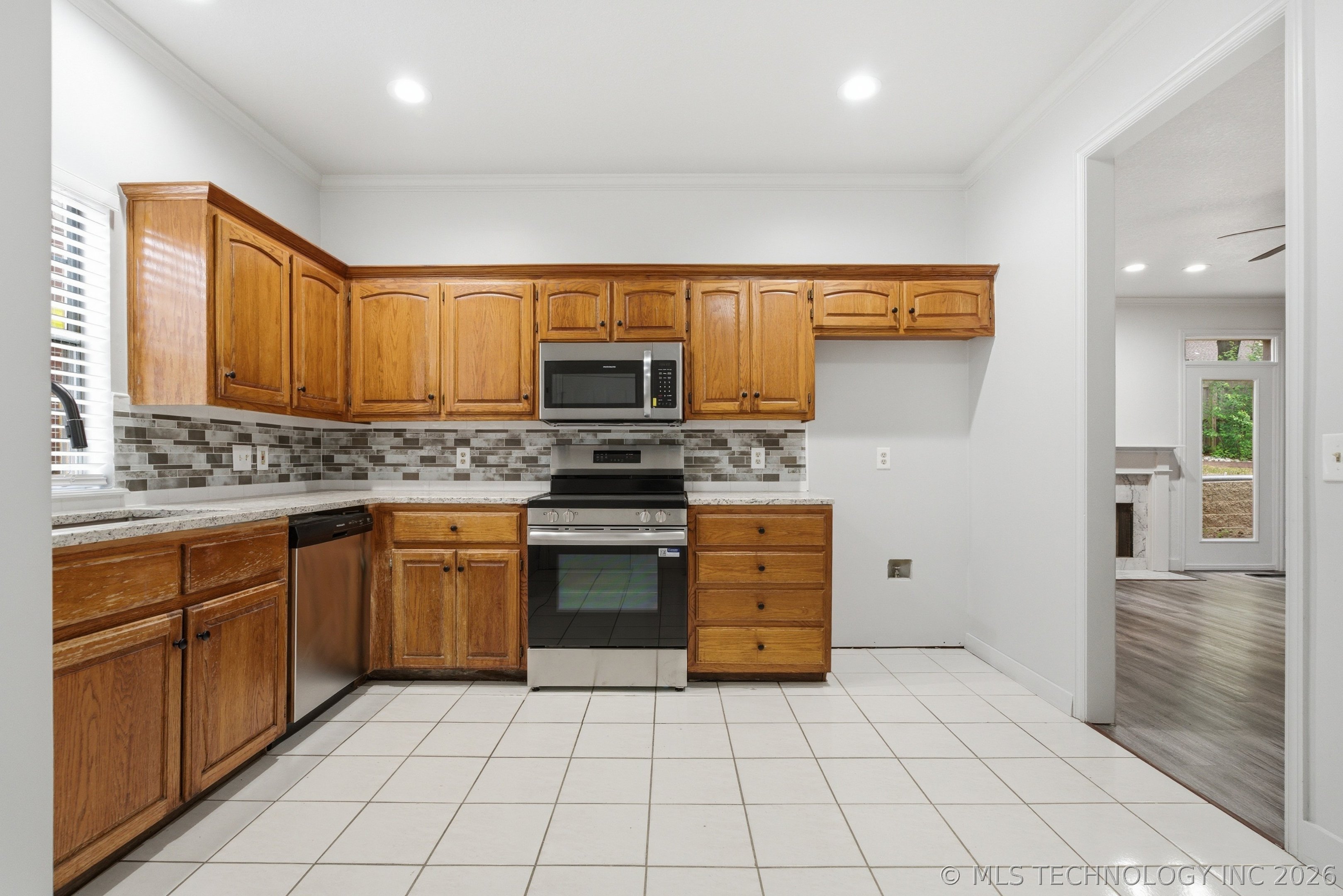 3027 E 89th Place S Tulsa OK 74137