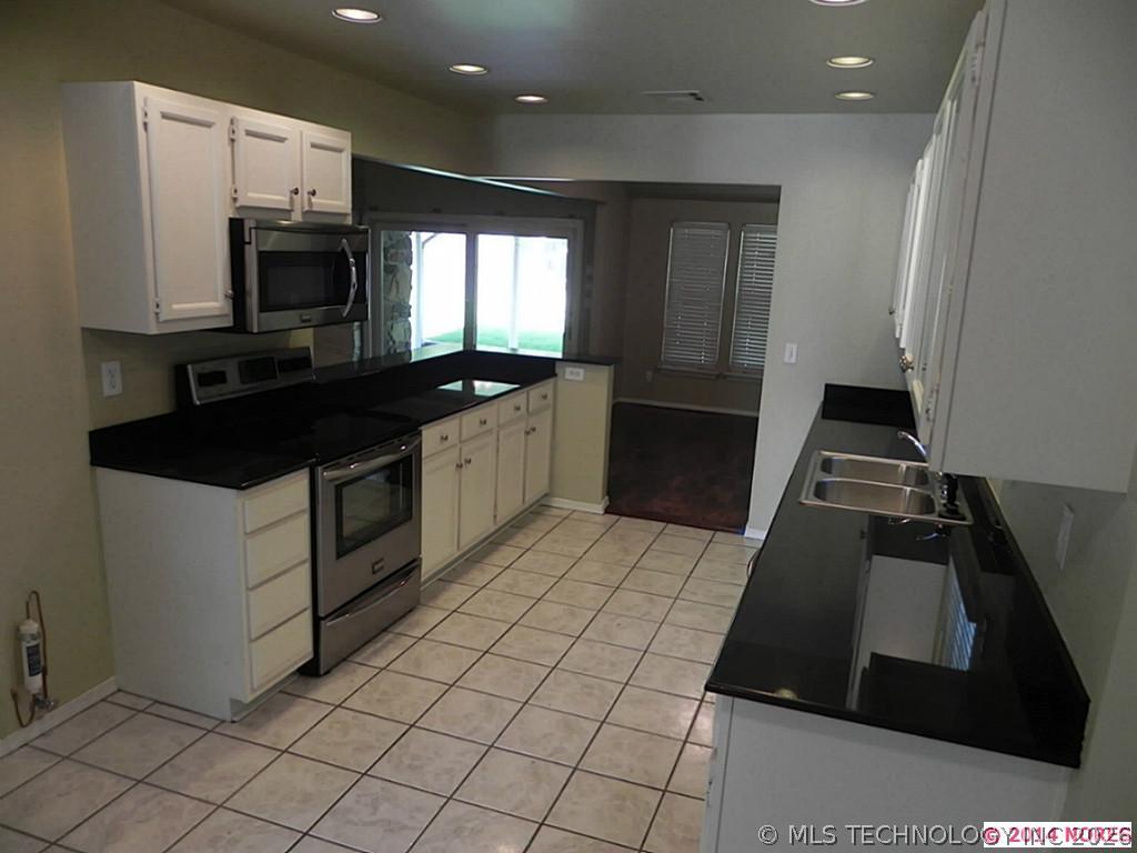 7834 S 72nd Avenue E Tulsa OK 74133