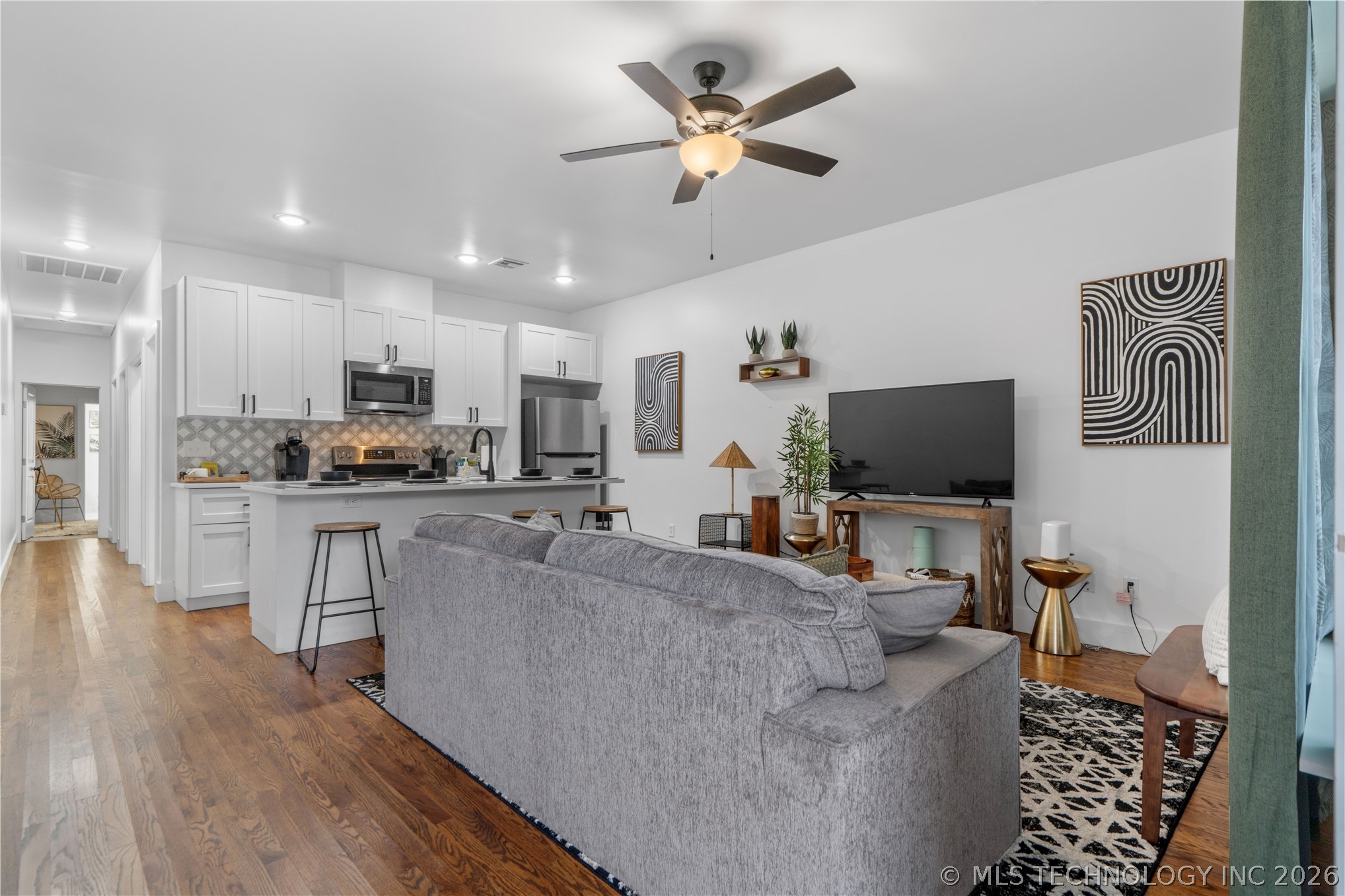 1323 N Cheyenne Avenue Tulsa OK 74106
