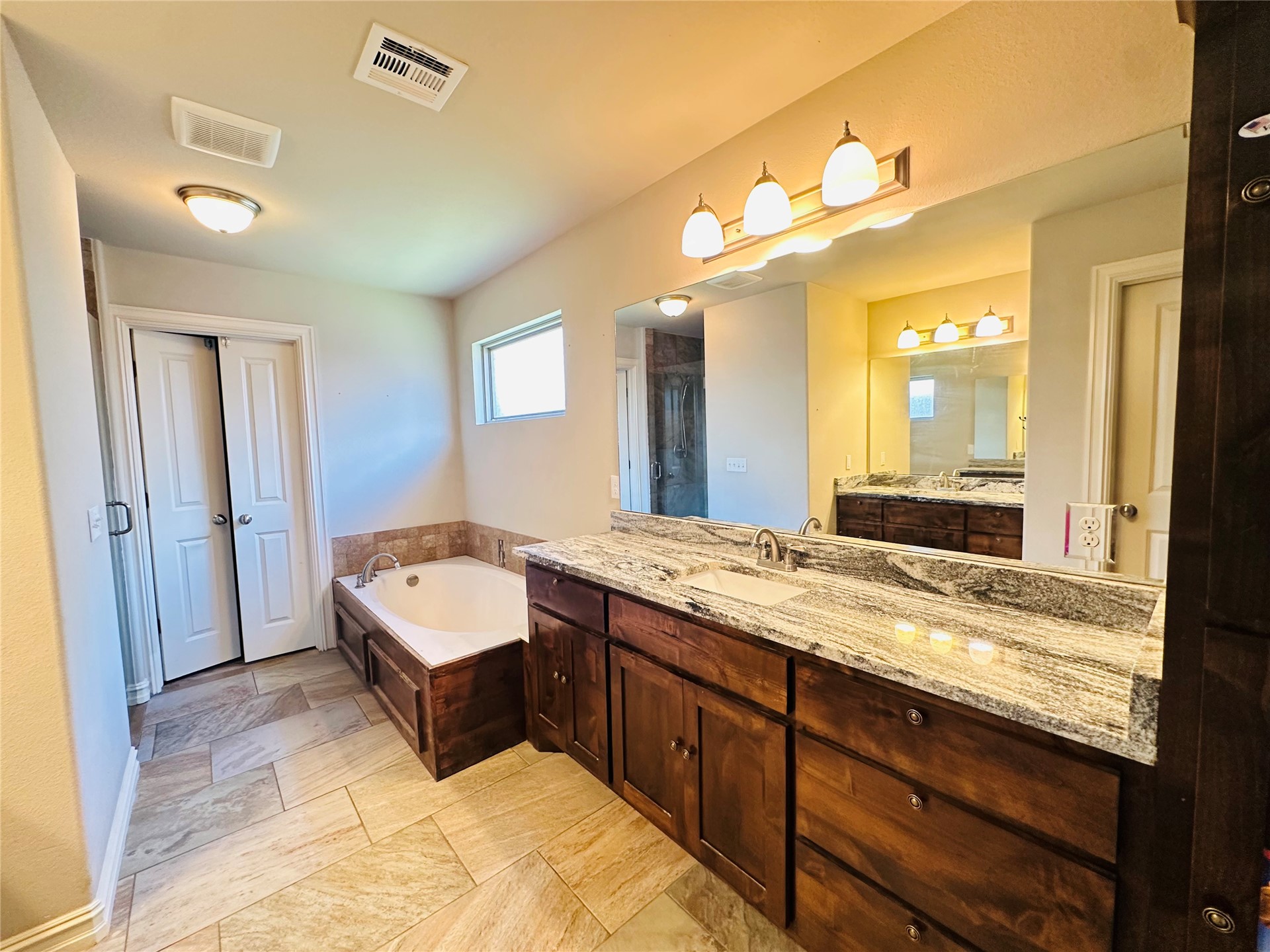 8111 N 75th Eastavenue Owasso OK 74055