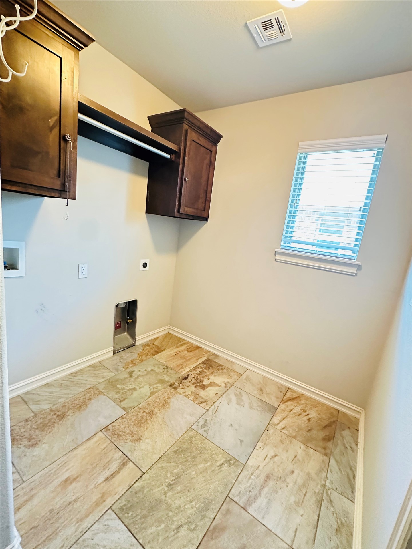 8111 N 75th Eastavenue Owasso OK 74055