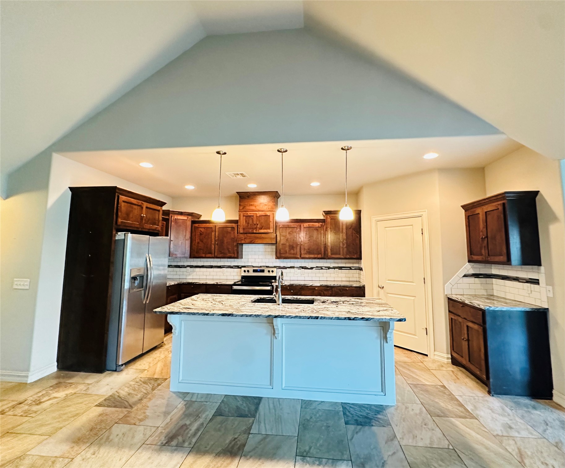 8111 N 75th Eastavenue Owasso OK 74055