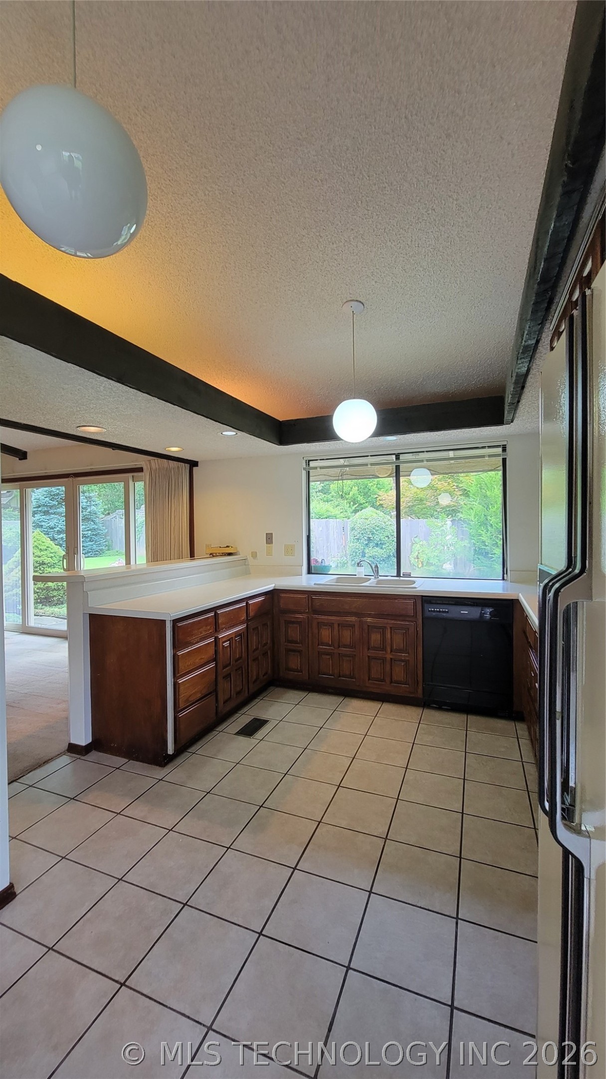 4027 E 82nd Place Tulsa OK 74137