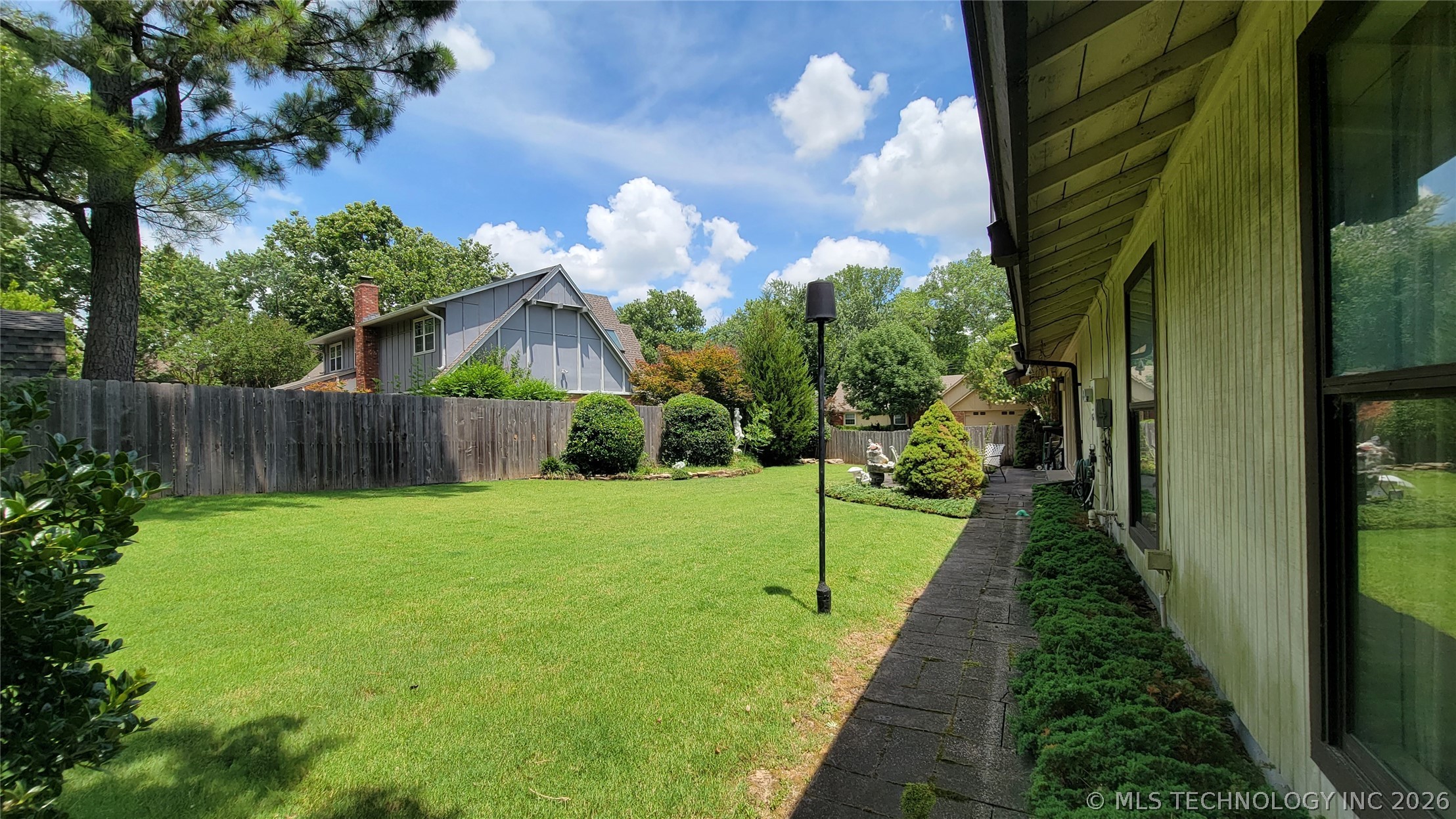 4027 E 82nd Place Tulsa OK 74137