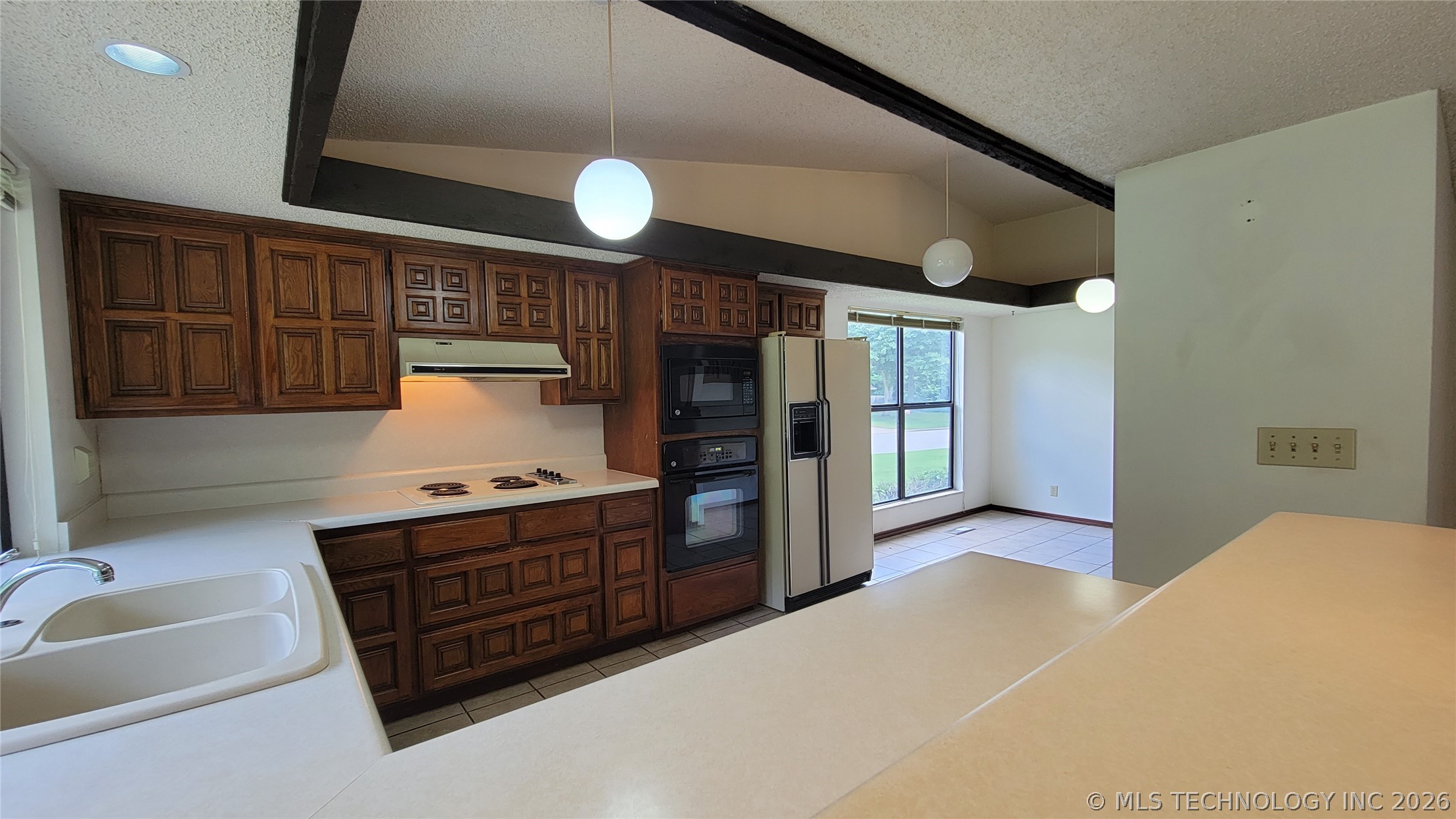 4027 E 82nd Place Tulsa OK 74137