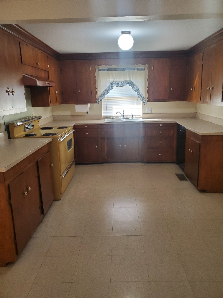 330 S 8th Street Broken Arrow OK 74012