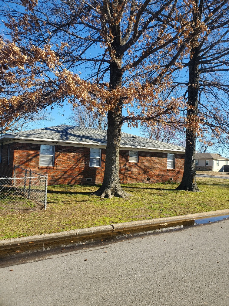 330 S 8th Street Broken Arrow OK 74012