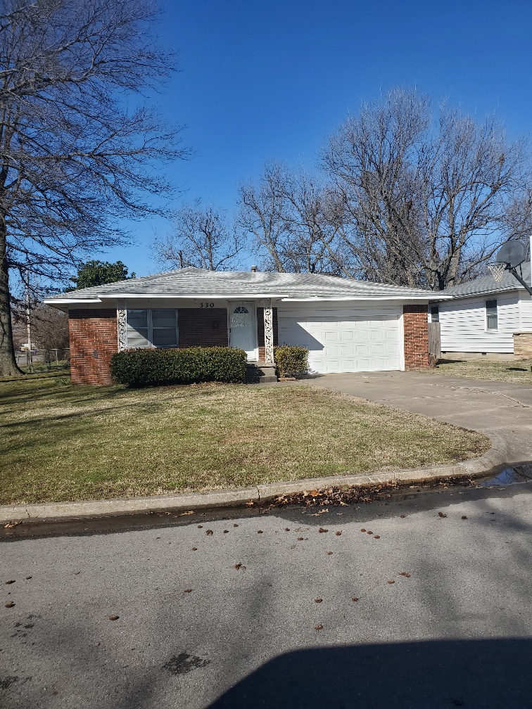 330 S 8th Street Broken Arrow OK 74012