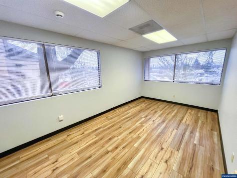 525 Glen Creek (#250) Road NW Salem OR 97304