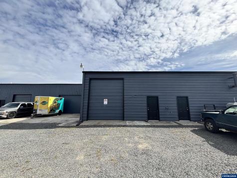 1401 N 1st (Ste 1405) Street Silverton OR 97381