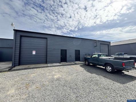 1401 N 1st (Ste 1405) Street Silverton OR 97381