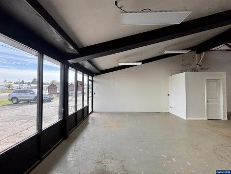 1401 N 1st (Ste 1405) Street Silverton OR 97381