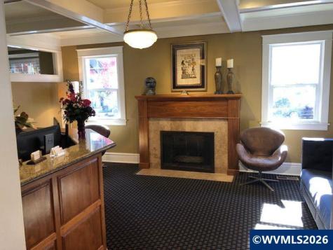 1596 Liberty Street SE Salem OR 97302