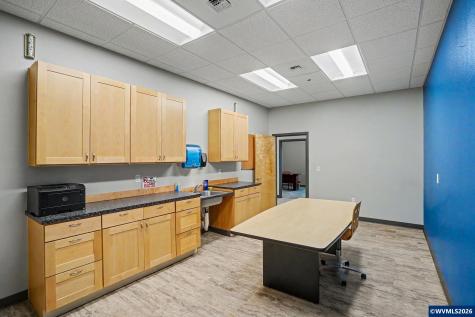 2729 Pacific Bl SW Albany OR 97321