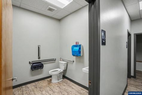 2729 Pacific Bl SW Albany OR 97321