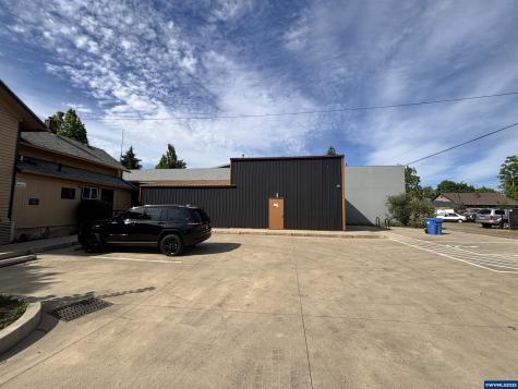 309 Shipping Street NE Salem OR 97301