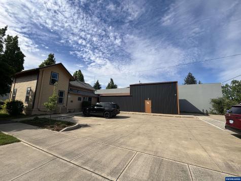 309 Shipping Street NE Salem OR 97301