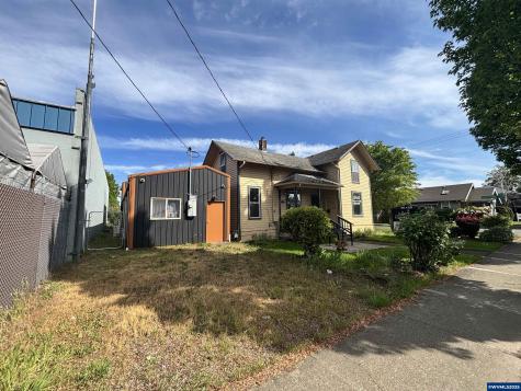 309 Shipping Street NE Salem OR 97301