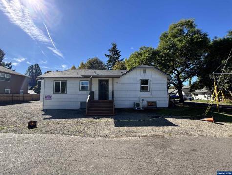 1890 Mccoy (suite #1) Avenue NE Salem OR 97301