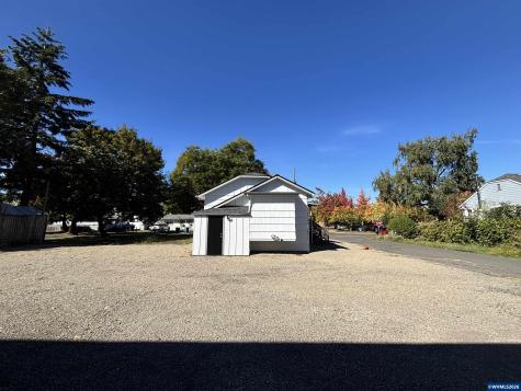 1890 Mccoy (suite #1) Avenue NE Salem OR 97301