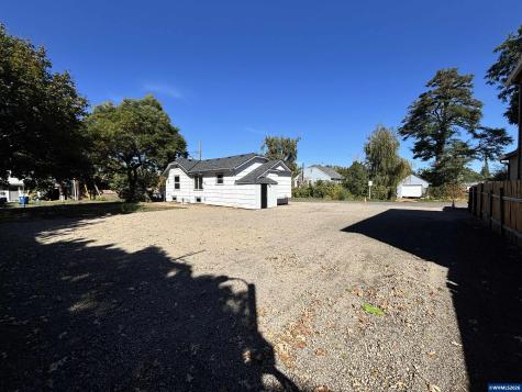 1890 Mccoy (suite #1) Avenue NE Salem OR 97301