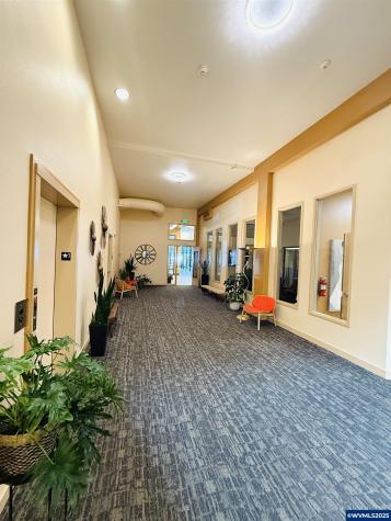223 Commercial (#205) Street NE Salem OR 97301