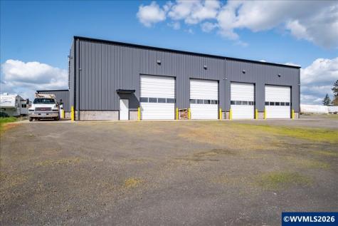 6011 Grinde (next To) Lane NE Silverton OR 97381